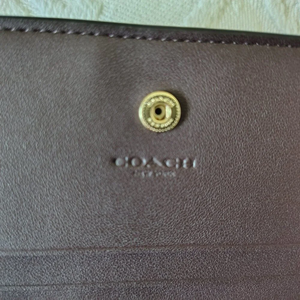 Coach Wallet - Picture 5 of 6